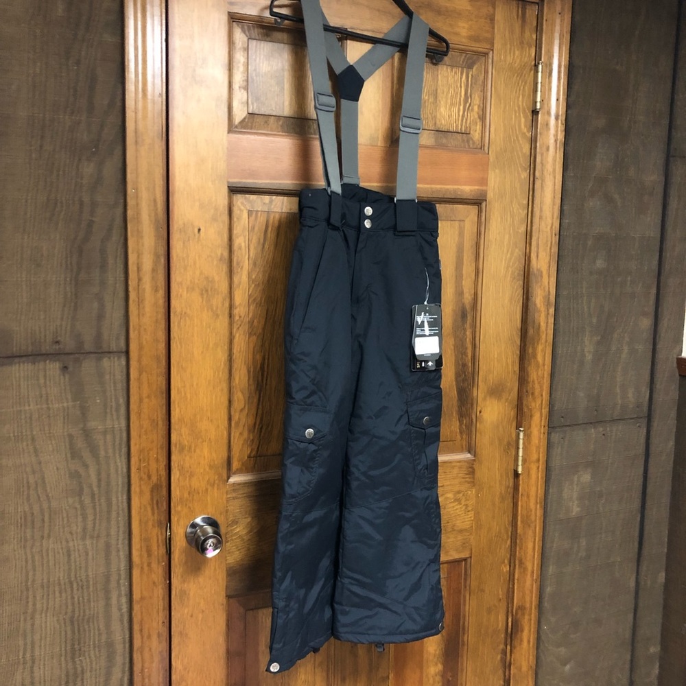 Millennium-Three ski/snow pant child size small